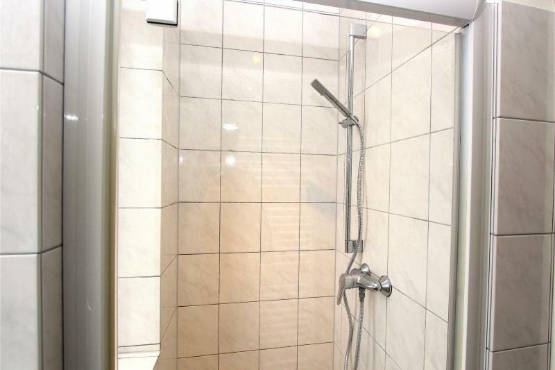 Private Room Hannover Bagian luar foto